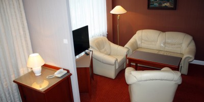Hôtel Suwałki chambres hébergement restaurant conférences loisirs en Pologne